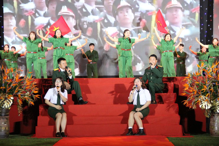 HÒA LẠC CẤT CÁNH – ĐÊM NGHỆ THUẬT ĐẶC SẮC LAN TỎA KHÁT VỌNG PHÁT TRIỂN- Ảnh 6.