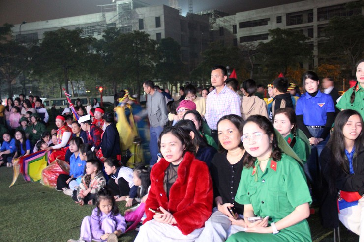 HÒA LẠC CẤT CÁNH – ĐÊM NGHỆ THUẬT ĐẶC SẮC LAN TỎA KHÁT VỌNG PHÁT TRIỂN- Ảnh 27.