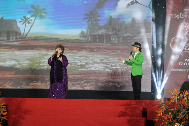 HÒA LẠC CẤT CÁNH – ĐÊM NGHỆ THUẬT ĐẶC SẮC LAN TỎA KHÁT VỌNG PHÁT TRIỂN- Ảnh 14.