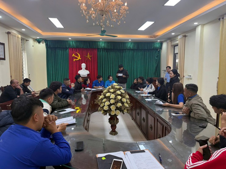 Hội nghị triển khai Quyết định thành lập Ban Tổ chức và Kế hoạch tổ chức Giải bóng đá Thanh niên xã Hòa Phú - Ảnh 3.