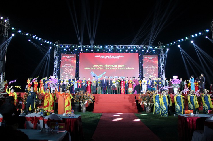 HÒA LẠC CẤT CÁNH – ĐÊM NGHỆ THUẬT ĐẶC SẮC LAN TỎA KHÁT VỌNG PHÁT TRIỂN- Ảnh 19.