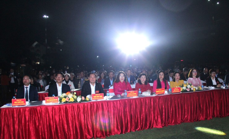 HÒA LẠC CẤT CÁNH – ĐÊM NGHỆ THUẬT ĐẶC SẮC LAN TỎA KHÁT VỌNG PHÁT TRIỂN- Ảnh 3.