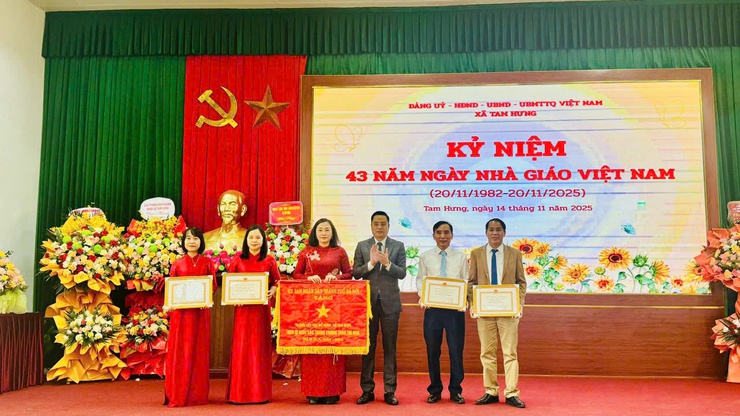 Người giữ lửa trong mái trường Tiểu học Mỹ Hưng- Ảnh 1.