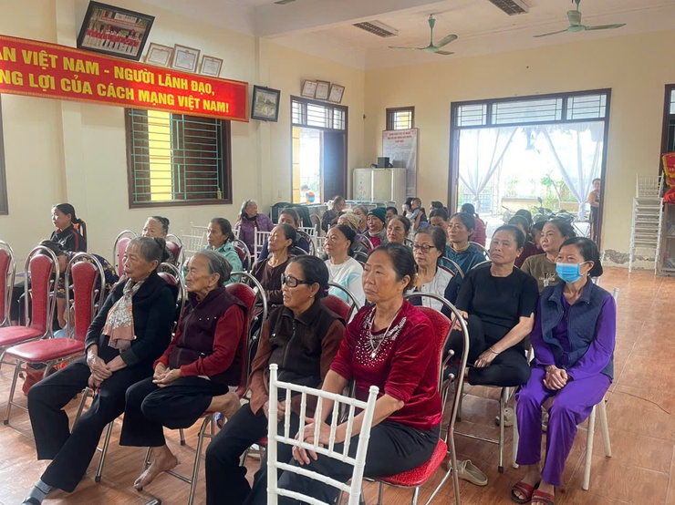 HỘI LHPN XÃ DÂN HÒA CHỈ ĐẠO SINH HOẠT CHI HỘI ĐIỂM – LAN TỎA VAI TRÒ PHỤ NỮ TRONG CỘNG ĐỒNG GÓP PHẦN GIẢI QUYẾT 5 ĐIỂM NGHẼN TRÊN ĐỊA BÀN XÃ - Ảnh 3.