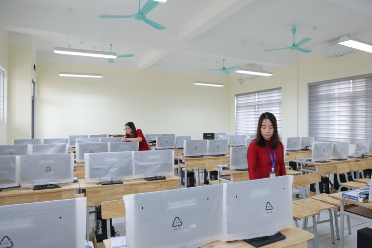 Niềm vui của cô, trò Trường Trung học cơ sở Trung Hòa khi chuyển về ngôi trường mới- Ảnh 11.