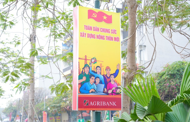 AGRIBANK QUỐC OAI TRAO TẶNG 85 BIỂN TUYÊN TRUYỀN CỔ ĐỘNG TRỰC QUAN- Ảnh 14.