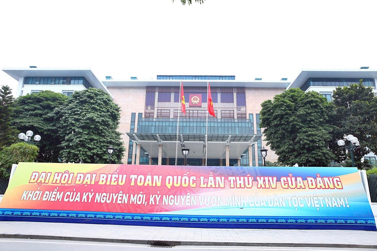 Không khí rực rỡ cờ hoa trên địa bàn Phường Ô Chợ Dừa chào mừng Đại hội đại biểu toàn quốc lần thứ XIV của Đảng - Ảnh 6.