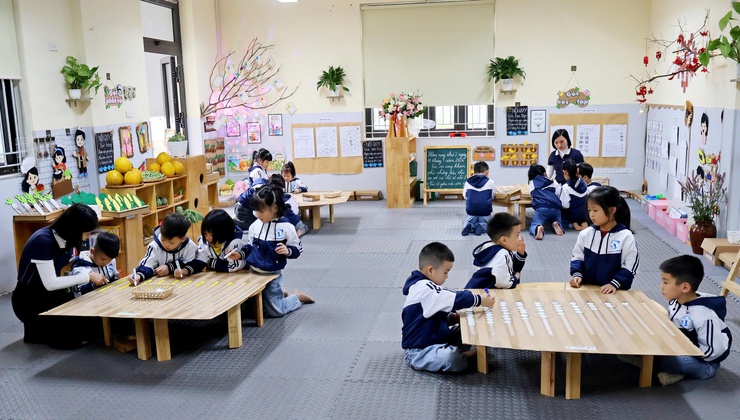 Trường Mầm non Sao Mai kiến tập chuyên đề “Phát triển chương trình giáo dục nhà trường đi sâu vào lĩnh vực giáo dục phát triển nhận thức”- Ảnh 1.