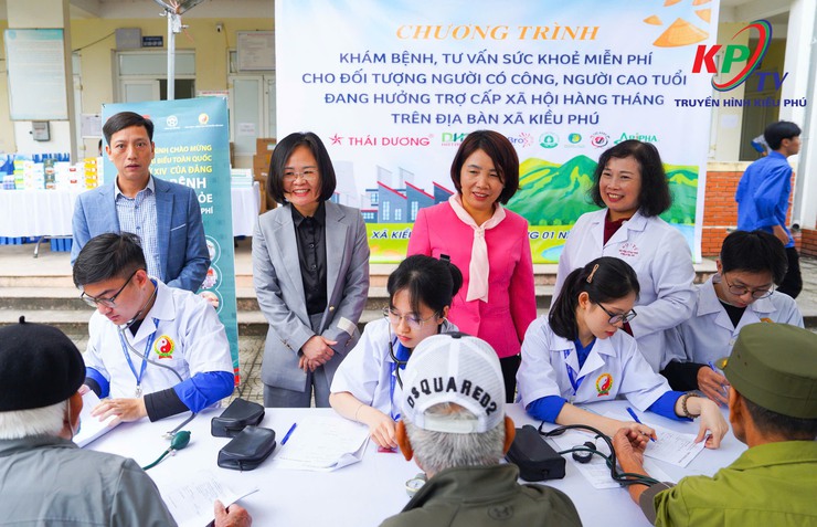 XÃ KIỀU PHÚ TỔ CHỨC KHÁM, TƯ VẤN SỨC KHỎE MIỄN PHÍ CHO CÁC ĐỐI TƯỢNG CHÍNH SÁCH- Ảnh 6.