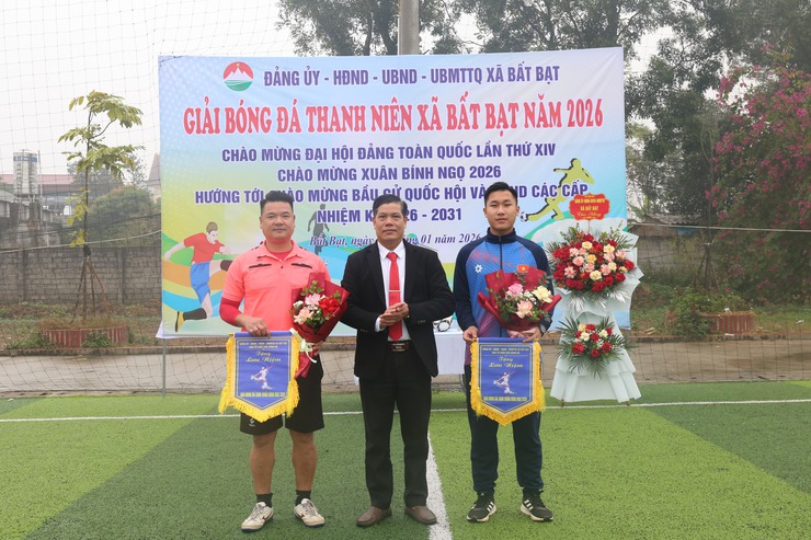 Khai mạc giải bóng đá nam Thanh Niên chào mừng Đại hội Đảng toàn quốc lần thứ XIV, mừng xuân Bính Ngọ 2026- Ảnh 3.