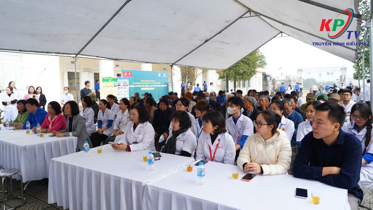 XÃ KIỀU PHÚ TỔ CHỨC KHÁM, TƯ VẤN SỨC KHỎE MIỄN PHÍ CHO CÁC ĐỐI TƯỢNG CHÍNH SÁCH- Ảnh 2.