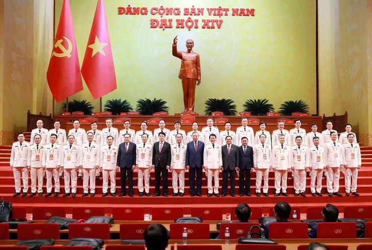 ĐẠI HỘI XIV CỦA ĐẢNG THỐNG NHẤT THÔNG QUA CHƯƠNG TRÌNH, QUY CHẾ VÀ NHÂN SỰ CÁC CƠ QUAN ĐIỀU HÀNH ĐẠI HỘI- Ảnh 2.