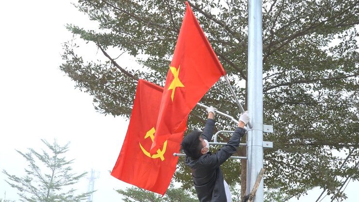 Xã Yên Xuân rực rỡ cờ hoa chào mừng Đại hội Đại biểu toàn quốc lần thứ XIV của Đảng- Ảnh 4.