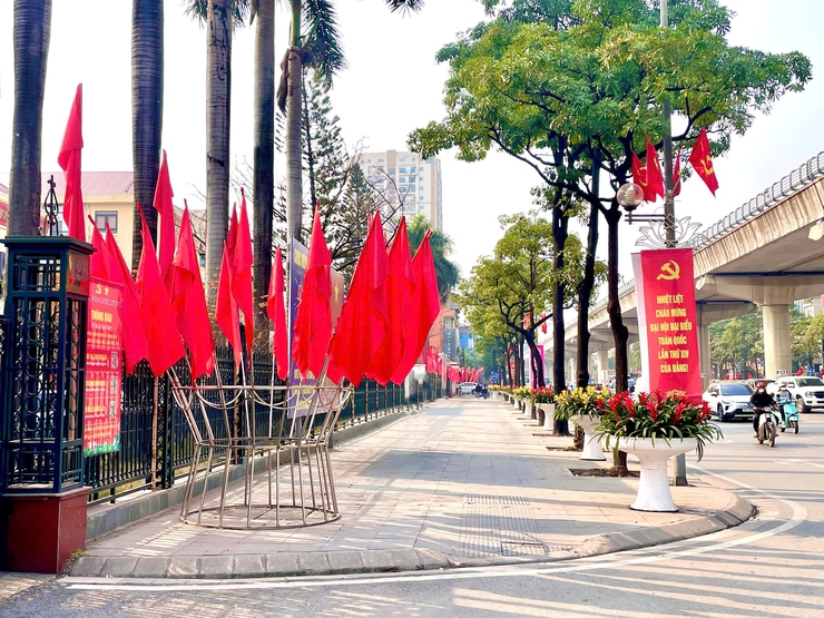  Phường Từ Liêm rực rỡ  cờ hoa chào mừng Đại hội đại biểu toàn quốc lần thứ XIV của Đảng- Ảnh 8.
