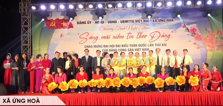ỨNG HOÀ: SÔI NỔI CHƯƠNG TRÌNH VĂN NGHỆ "SÁNG MÃI NIỀM TIN THEO ĐẢNG".- Ảnh 28.