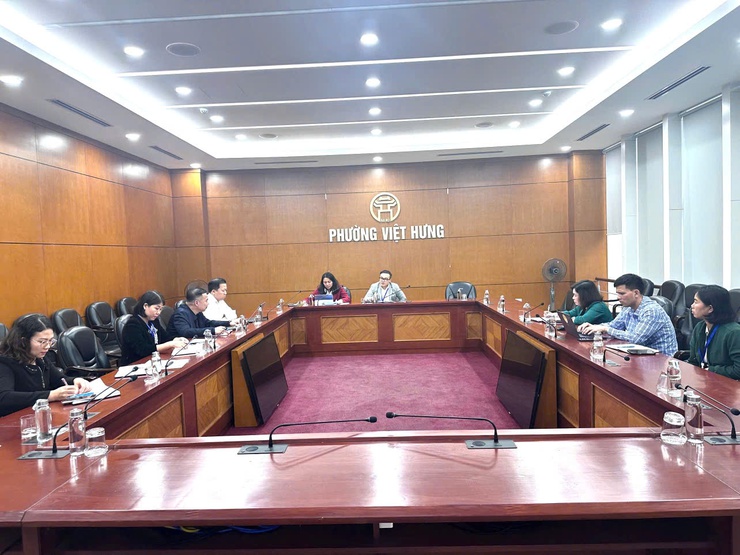 UỶ BAN NHÂN DÂN PHƯỜNG VIỆT HƯNG QUYẾT TÂM ĐỔI MỚI TRONG CÔNG TÁC QUẢN LÝ AN TOÀN THỰC PHẨM GẮN LIỀN VỚI CHUYỂN ĐỔI SỐ NĂM 2026- Ảnh 1.