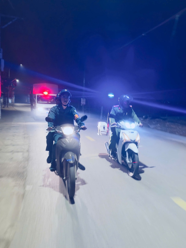  Công an xã Đoài Phương bảo vệ an ninh, trật tự Đại hội đại biểu toàn quốc lần thứ XIV của Đảng - Ảnh 2.