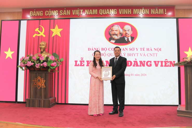 Chủ động tạo nguồn, quan tâm phát triển đảng viên- Ảnh 1.