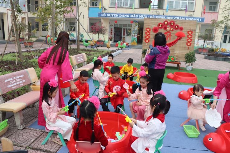 Hội chợ Xuân 2026: Nơi mùa xuân bắt đầu từ nụ cười trẻ thơ Hồng Thái- Ảnh 10.