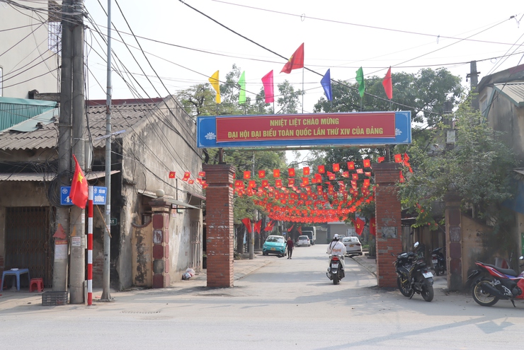 Xã Phú Xuyên rực rỡ cờ hoa chào mừng Đại hội XIV của Đảng- Ảnh 7.