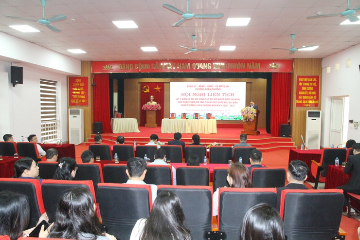 Phường Xuân Phương: Hội nghị liên tịch lấy ý kiến nhận xét của cán bộ nơi công tác đối với người dự kiến giới thiệu ứng cử đại biểu HĐND phường, nhiệm kỳ 2026 - 2031- Ảnh 1.