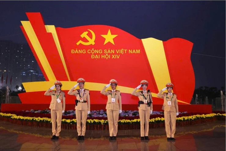 Ngày làm việc đầu tiên Đại hội đại biểu toàn quốc lần thứ XIV của Đảng- Ảnh 1.