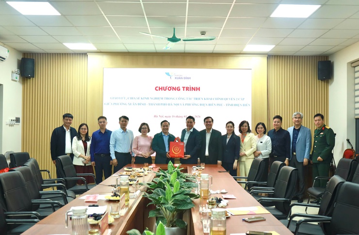 Thắt chặt quan hệ hợp tác giữa phường Xuân Đỉnh (Hà Nội) và phường Điện Biên (tỉnh Điện Biên)- Ảnh 2.