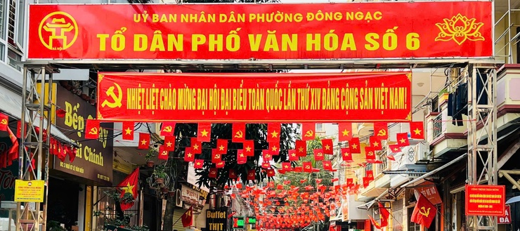 TDP SỐ 6 PHƯỜNG ĐÔNG NGẠC TRANG HOÀNG RỰC RỠ CHÀO MỪNG ĐẠI HỘI ĐẠI BIỂU TOÀN QUỐC LẦN THỨ XIV CỦA ĐẢNG- Ảnh 2.