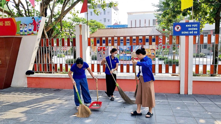 TUỔI TRẺ PHƯỜNG ĐÔNG NGẠC CÓ NHIỀU HOẠT ĐỘNG CHÀO MỪNG ĐẠI HỘI ĐẠI BIỂU TOÀN QUỐC LẦN THỨ XIV CỦA ĐẢNG- Ảnh 4.