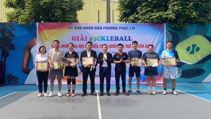 Phường Phúc Lợi tổ chức thành công “Giải Pickleball Cán bộ, công chức, viên chức, Lực lượng vũ trang, Doanh nhân phường Phúc Lợi chào mừng Đại hội Đảng toàn quốc lần thứ XIV.- Ảnh 4.