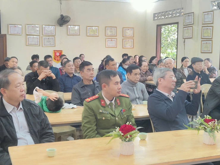 Thôn 4 Vĩnh Quỳnh phối hợp Công an xã tuyên truyền kỹ năng PCCC và CNCH- Ảnh 3.