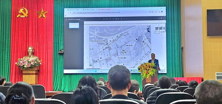 Phường Xuân Đỉnh: đối thoại với người dân về dự án xây dựng tuyến đường số 5 vào trung tâm Khu đô thị mới Tây Hồ Tây (vành đai 2,5)- Ảnh 1.