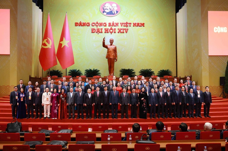 Đồng chí Nguyễn Đức Tiến - Bí thư Đảng ủy, Chủ tịch HĐND xã Minh Châu vinh dự là đại biểu dự Đại hội Đại biểu toàn quốc lần thứ XIV của Đảng - Ảnh 1.