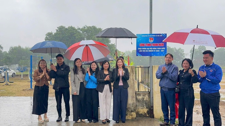 ĐOÀN THANH NIÊN XÃ SÓC SƠN KHÁNH THÀNH CÔNG TRÌNH CẢI TẠO, SỬA CHỮA "SÂN BÓNG ĐÁ – THÔN CHÔI" CHÀO MỪNG ĐẠI HỘI ĐẢNG TOÀN QUỐC LẦN THỨ XIV, NHIỆM KỲ 2026 – 2031- Ảnh 1.