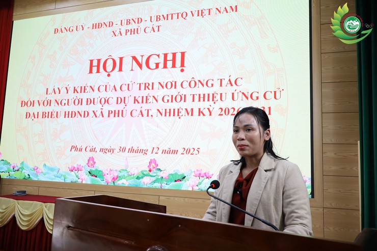 Xã Phú Cát tổ chức Hội nghị lấy ý kiến cử tri nơi công tác đối với người được dự kiến ứng cử đại biểu HĐND xã nhiệm kỳ 2026–2031- Ảnh 6.