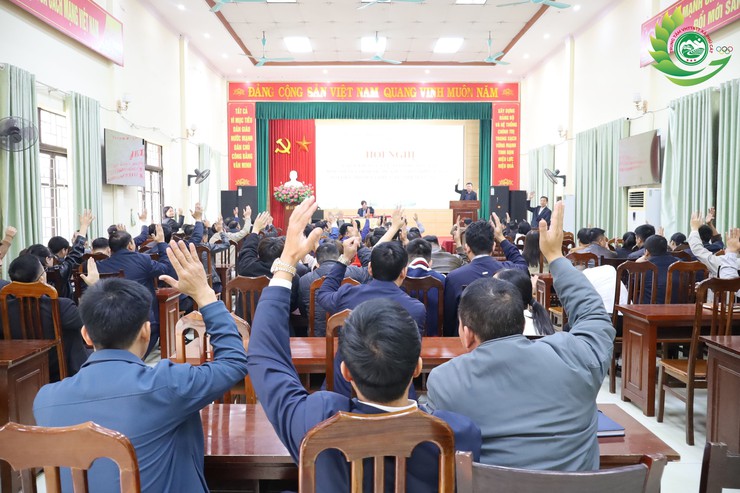 Xã Phú Cát tổ chức Hội nghị lấy ý kiến cử tri nơi công tác đối với người được dự kiến ứng cử đại biểu HĐND xã nhiệm kỳ 2026–2031- Ảnh 7.