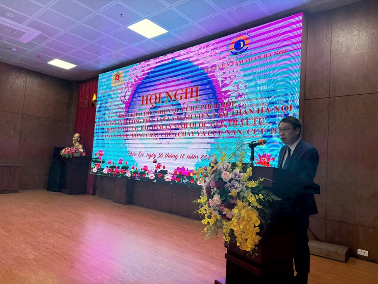 Triển khai Quy chế phối hợp giữa Công an phường Phúc Lợi và Bệnh viện Tâm thần Hà Nội: Tăng cường bảo đảm an ninh, an toàn tại cơ sở y tế- Ảnh 6.