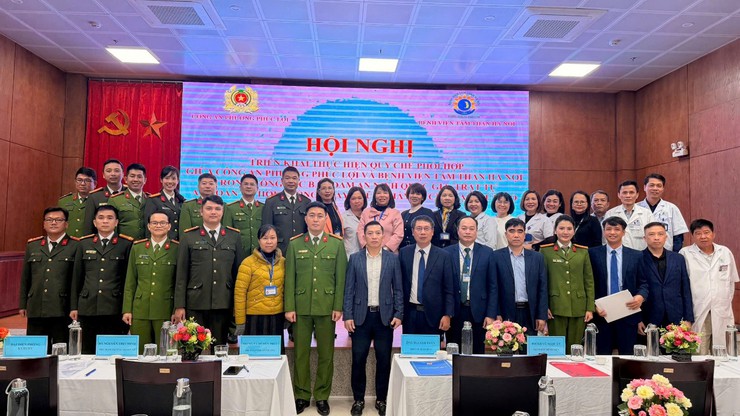 Triển khai Quy chế phối hợp giữa Công an phường Phúc Lợi và Bệnh viện Tâm thần Hà Nội: Tăng cường bảo đảm an ninh, an toàn tại cơ sở y tế- Ảnh 7.