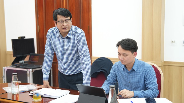 UBND xã triển khai các nhiệm vụ trọng tâm tháng 1/2026; công tác chuẩn bị các nhiệm vụ trọng tâm trước, trong và sau Tết Nguyên đán Bính Ngọ 2026 - Ảnh 5.