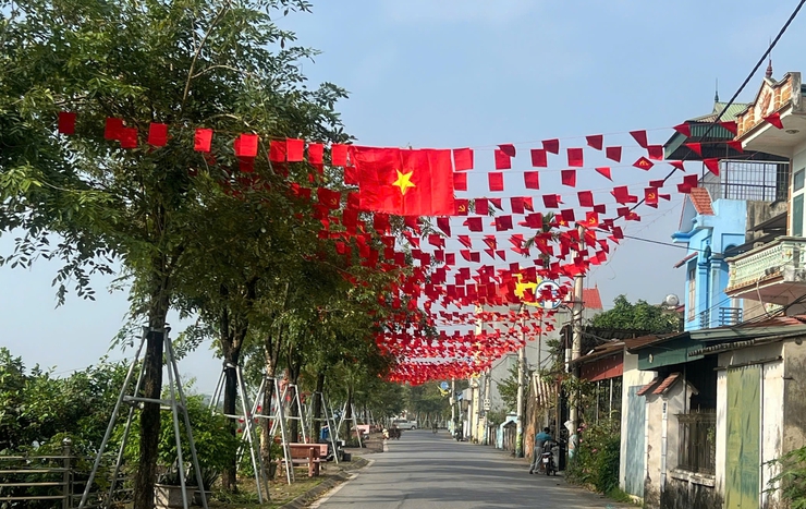 Ứng Hòa hỗ trợ 188,5 triệu đồng cho các thôn tổ chức   hoạt động văn hóa, văn nghệ chào năm mới 2026- Ảnh 3.