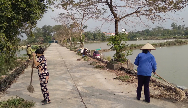 Ứng Hòa hỗ trợ 188,5 triệu đồng cho các thôn tổ chức   hoạt động văn hóa, văn nghệ chào năm mới 2026- Ảnh 4.