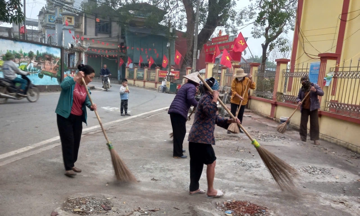Ứng Hòa hỗ trợ 188,5 triệu đồng cho các thôn tổ chức   hoạt động văn hóa, văn nghệ chào năm mới 2026- Ảnh 8.