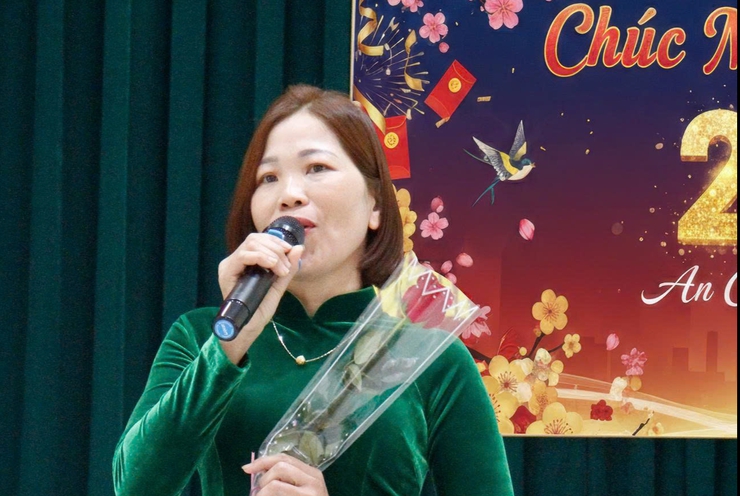 Ứng Hòa hỗ trợ 188,5 triệu đồng cho các thôn tổ chức   hoạt động văn hóa, văn nghệ chào năm mới 2026- Ảnh 22.