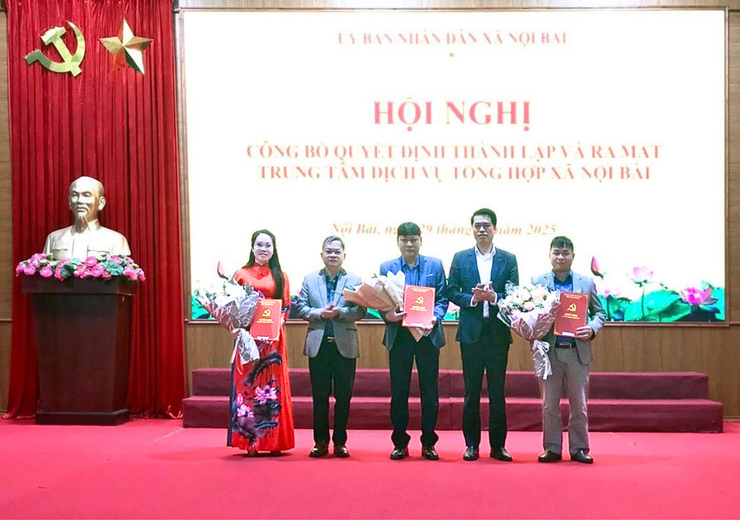 XÃ NỘI BÀI CÔNG BỐ QUYẾT ĐỊNH VỀ CÔNG TÁC TỔ CHỨC VÀ CÁN BỘ- Ảnh 2.