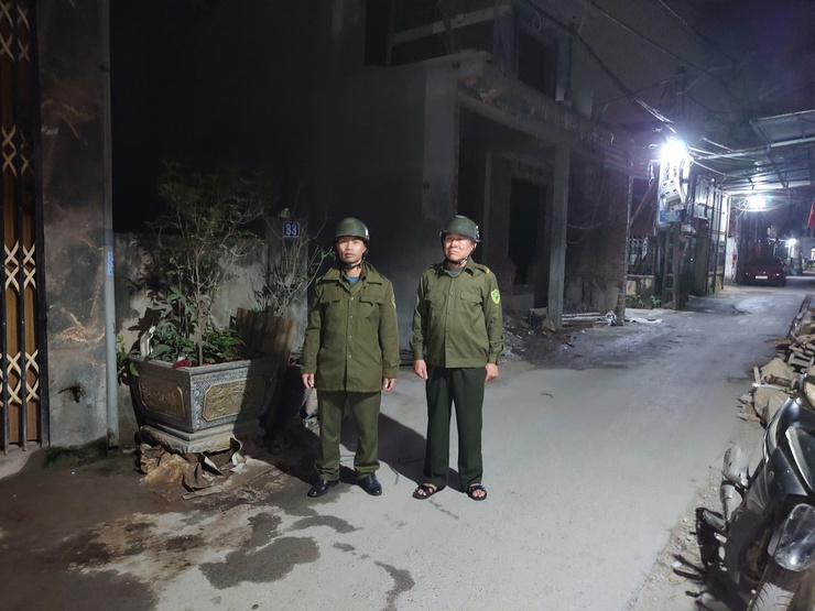 CÔNG AN XÃ DÂN HÒA TRIỂN KHAI CAO ĐIỂM TẤN CÔNG, TRẤN ÁP TỘI PHẠM, BẢO ĐẢM AN NINH TRẬT TỰ DỊP TẾT NĂM 2026- Ảnh 3.