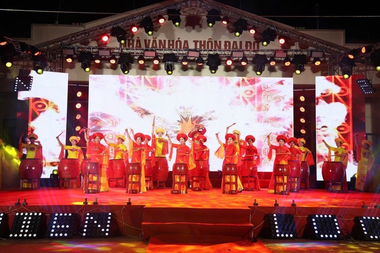 Xã Thiên Lộc tổ chức chương trình nghệ thuật chào năm mới 2026 "Bản hòa ca mùa Xuân"- Ảnh 6.