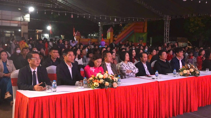 Xã Thiên Lộc tổ chức chương trình nghệ thuật chào năm mới 2026 "Bản hòa ca mùa Xuân"- Ảnh 2.