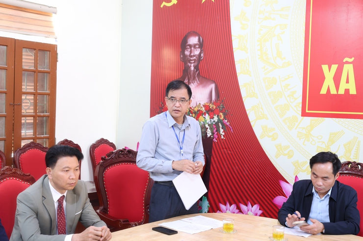 UBND xã Hòa Phú tổ chức hội nghị công bố quyết định tổ chức lại Trạm Y tế xã và bổ nhiệm chức danh lãnh đạo, quản lý- Ảnh 2.