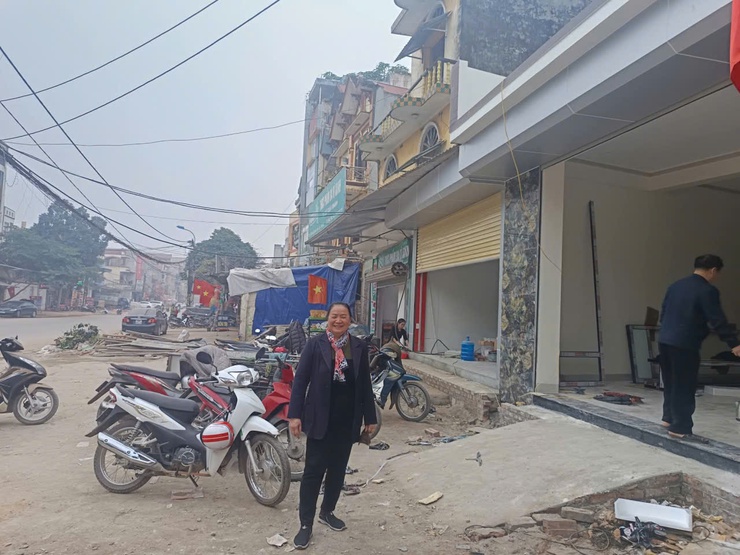 Gương Người tốt việc tốt phường Tùng Thiện: Người Bí thư Chi bộ “Nói đi đôi với làm” - Ảnh 2.