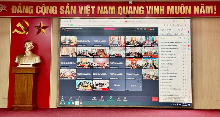 BAN CHỈ ĐẠO 57 XÃ ĐẠI THANH TẬP HUẤN CHUYỂN ĐỔI SỐ ỨNG DỤNG TRÍ TUỆ NHÂN TẠO AI TỚI TOÀN THỂ CÁN BỘ, CÔNG CHỨC, VIÊN CHỨC, NGƯỜI LAO ĐỘNG- Ảnh 7.